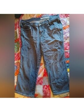 DKNY Women's Cropped Straight-Leg Jeans - Blue